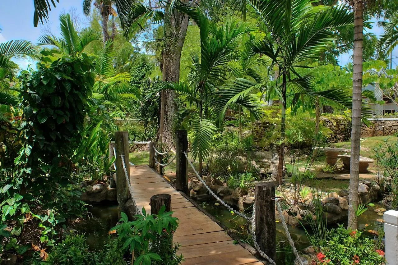 Hibiscus Lodge Hotel Ocho Rios