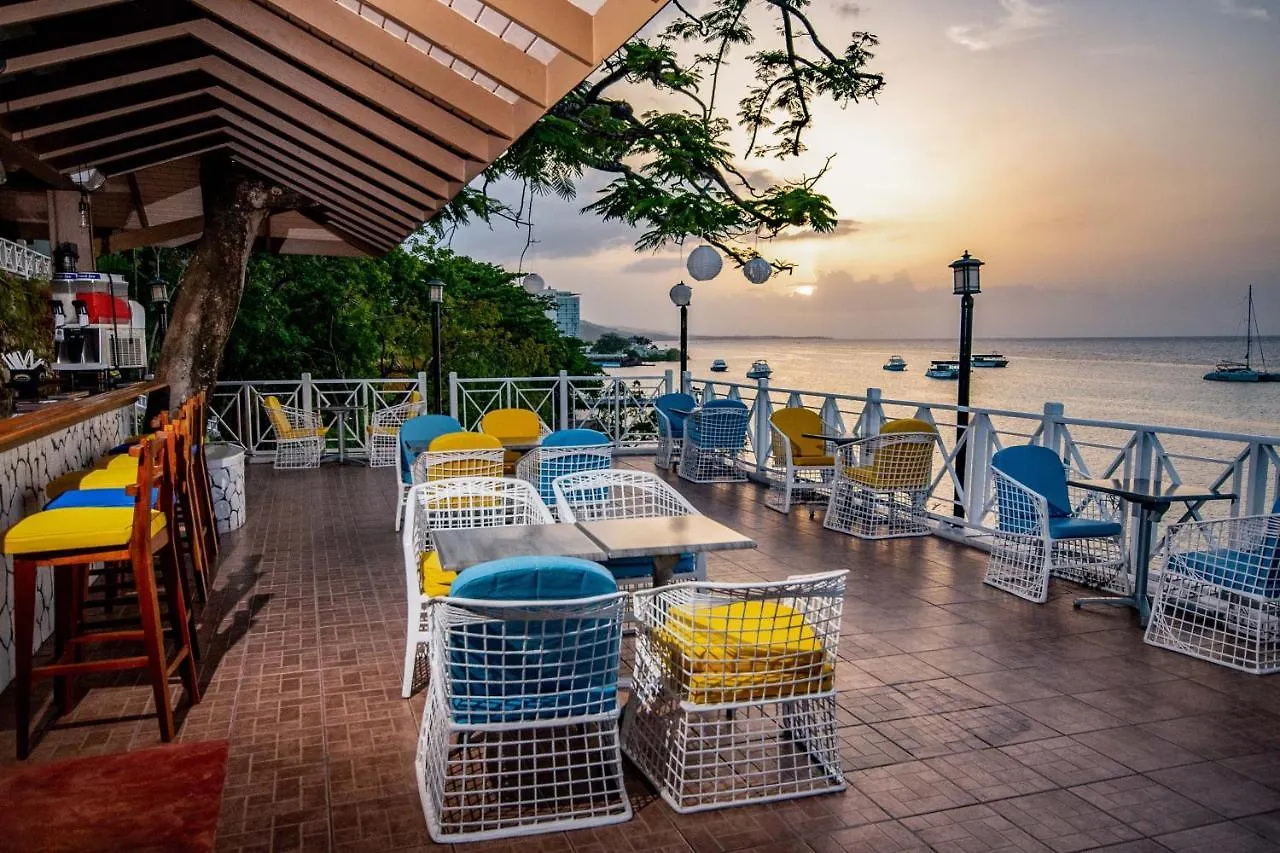 Hibiscus Lodge Hotel Ocho Rios 3*,  Jamaica